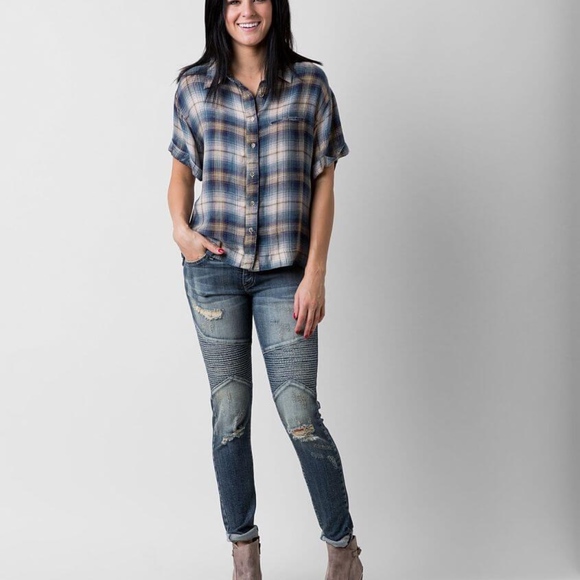 Gilded Intent Plaid Shirt - Picture 3 of 3